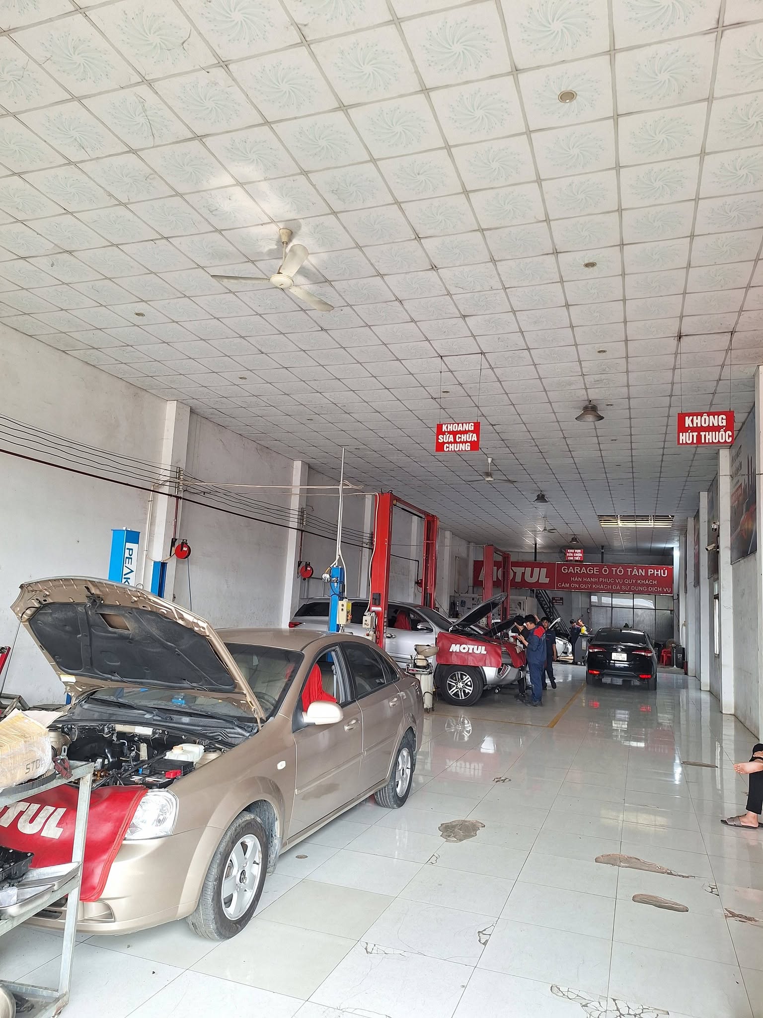 Công việc ngày thứ 4 . Bảo dưỡng và làm lạnh.
